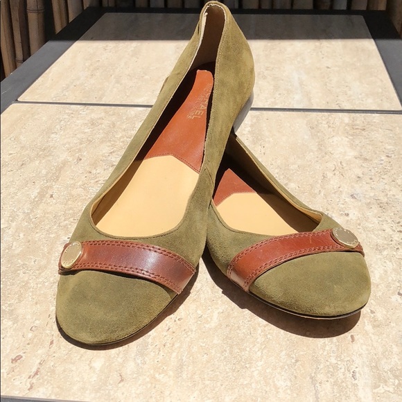 MICHAEL Michael Kors Shoes - MICHAEL KORS Olive Suede & Tan Leather Flats Sz 11